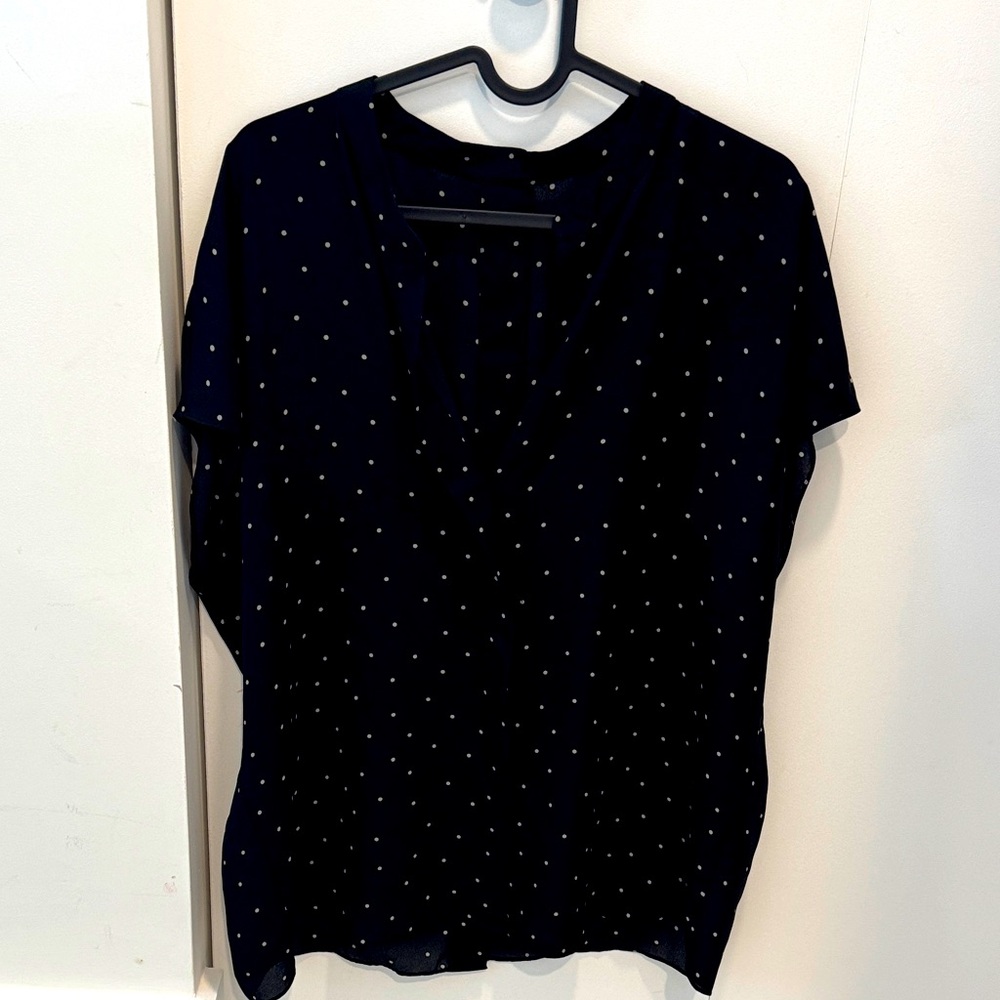 Vince blouse polka dot size L